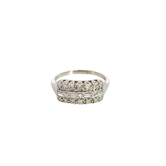 14k White Gold Diamond Ring