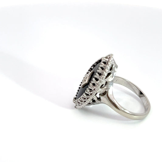 White Gold Onyx Ring