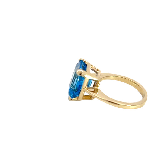 14K Blue Topaz Ring