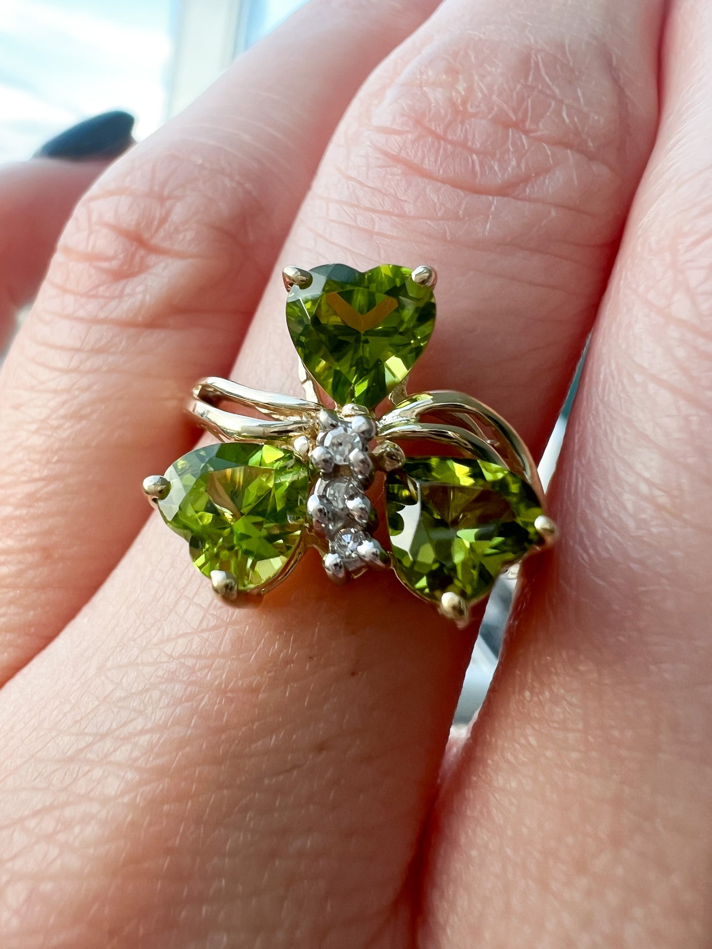 Peridot Clover Ring