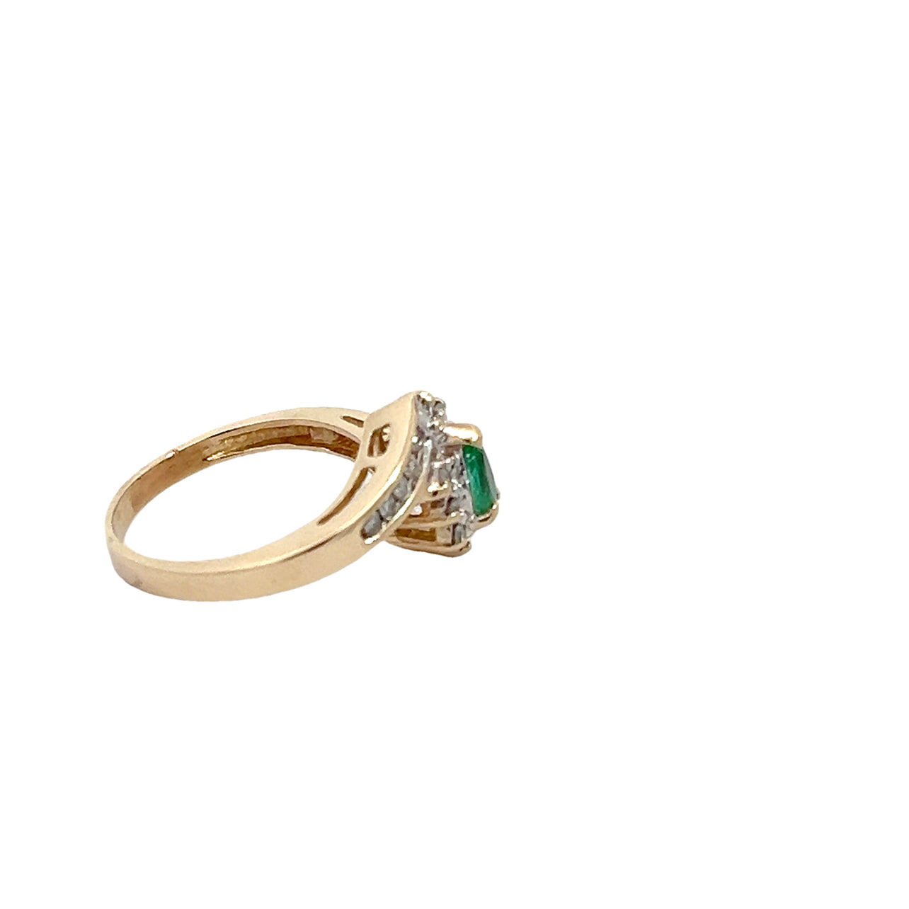 18K Emerald Ring
