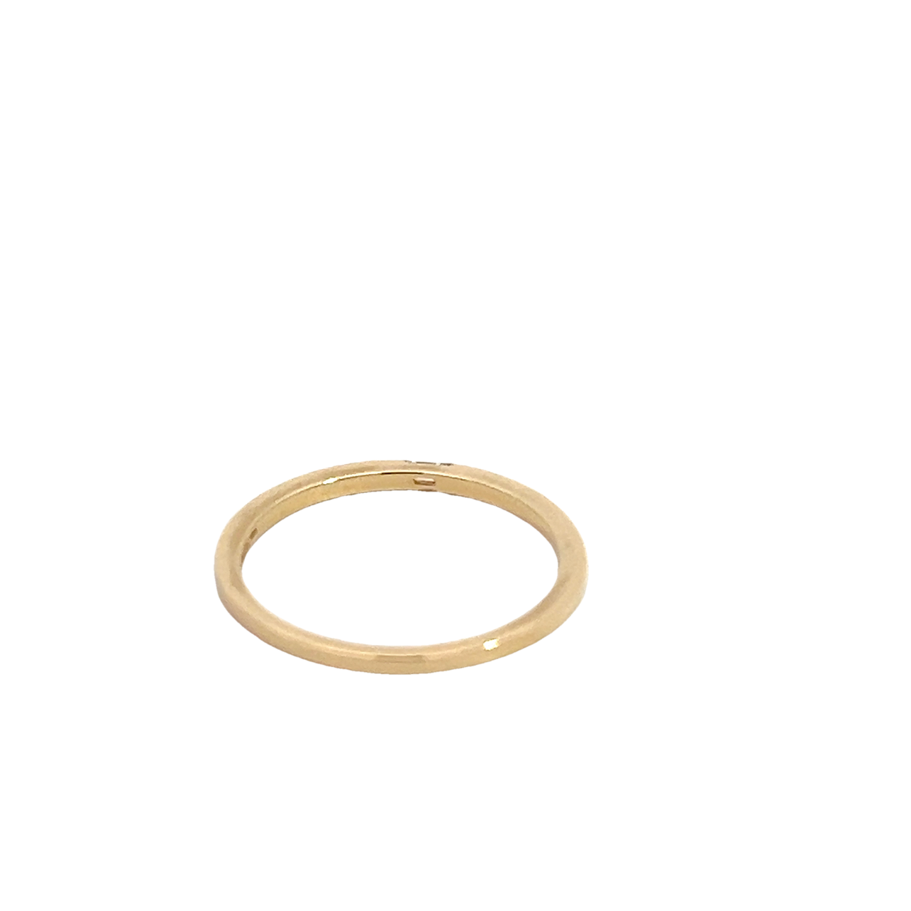 18K Band with Baguette Diamond