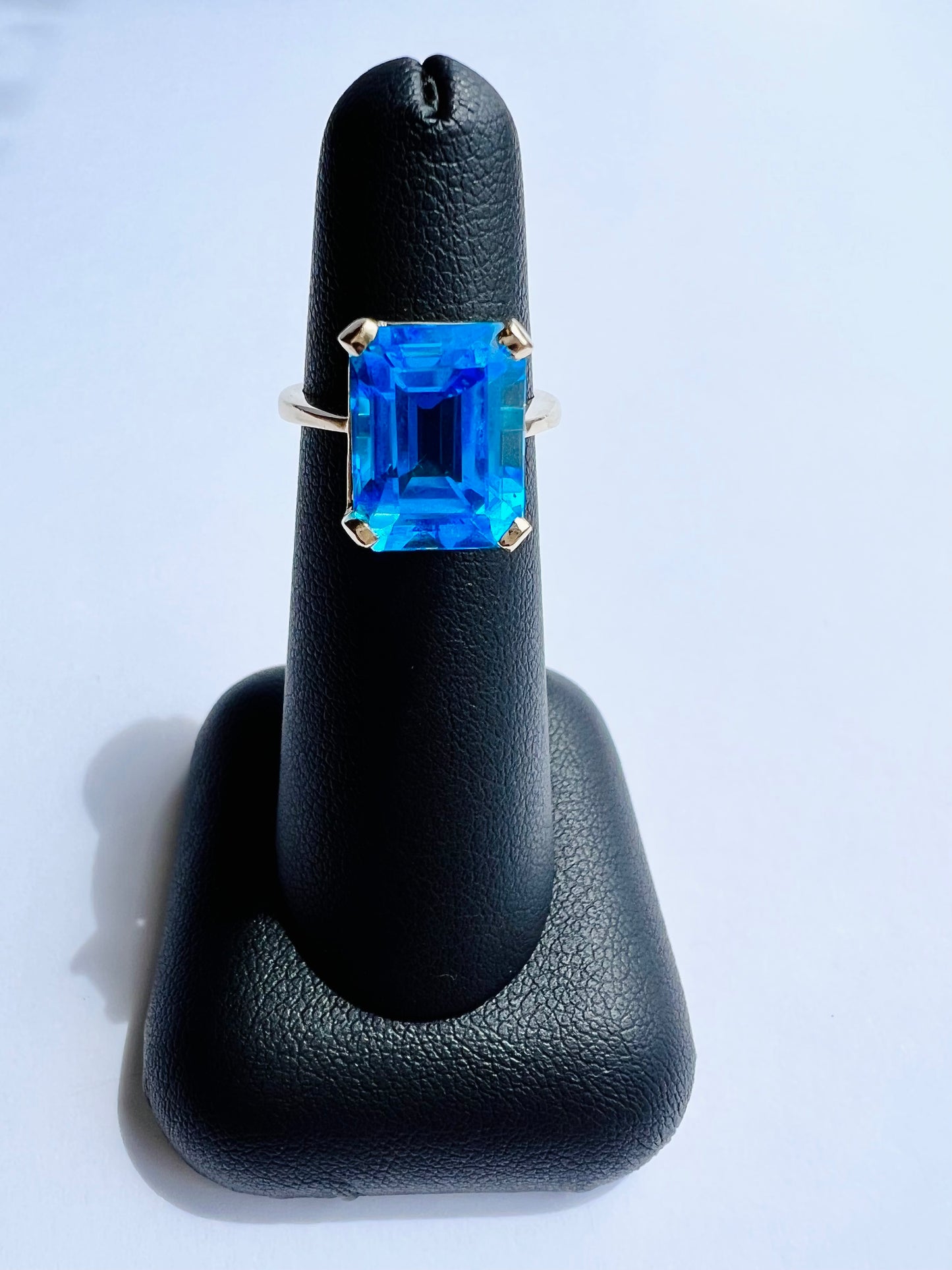 14K Yellow Blue Topaz Ring