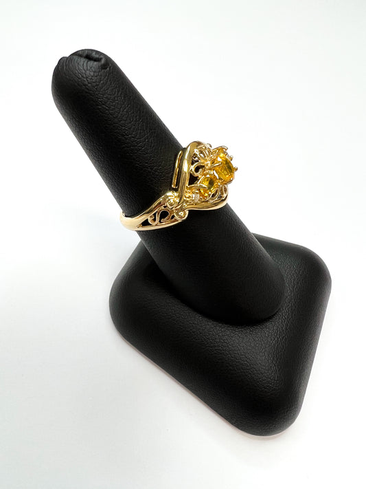 10K Yellow Gold Citrine & Diamond Flower Ring