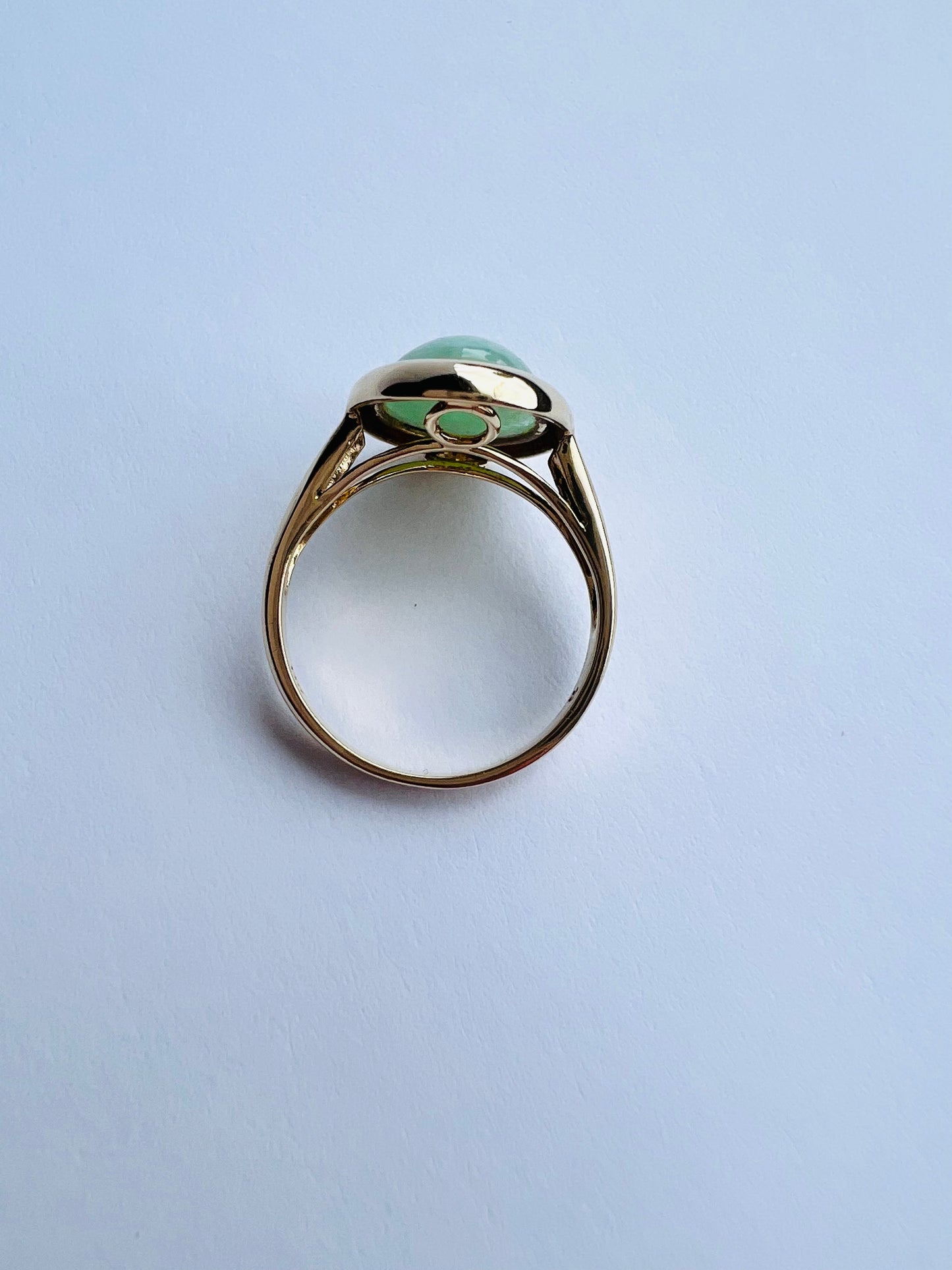 14K Yellow Jade Ring