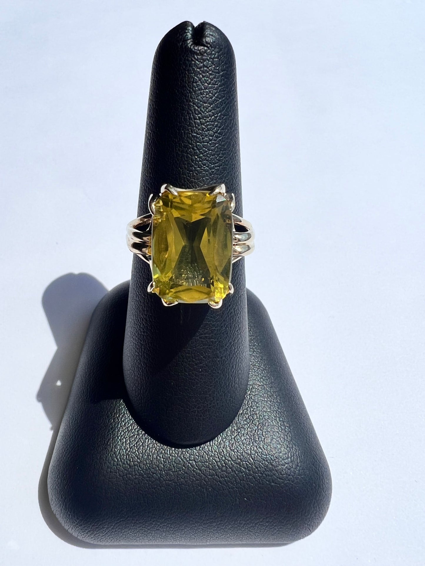 14K Yellow Peridot Ring