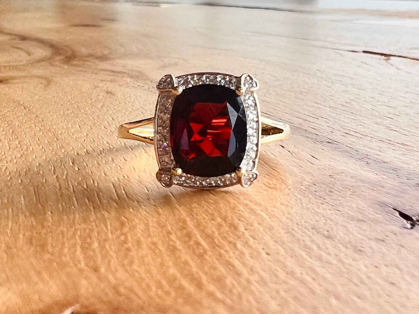 14K Garnet & Diamond Ring