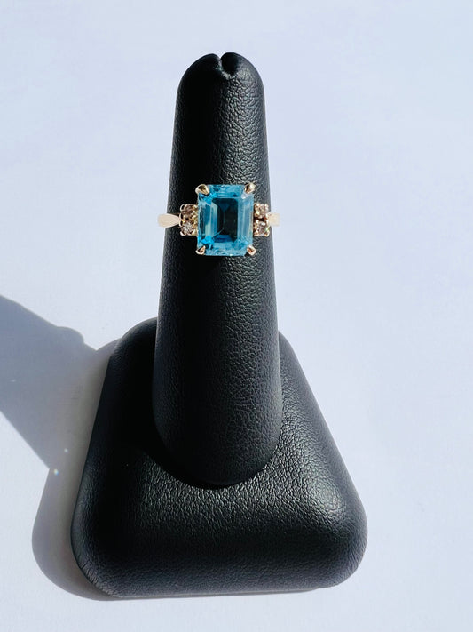 14K Yellow Blue Topaz & Diamond Ring