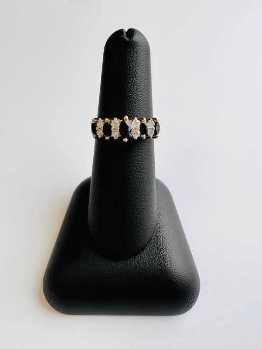 Vintage 14K Yellow Diamond & Sapphire Ring