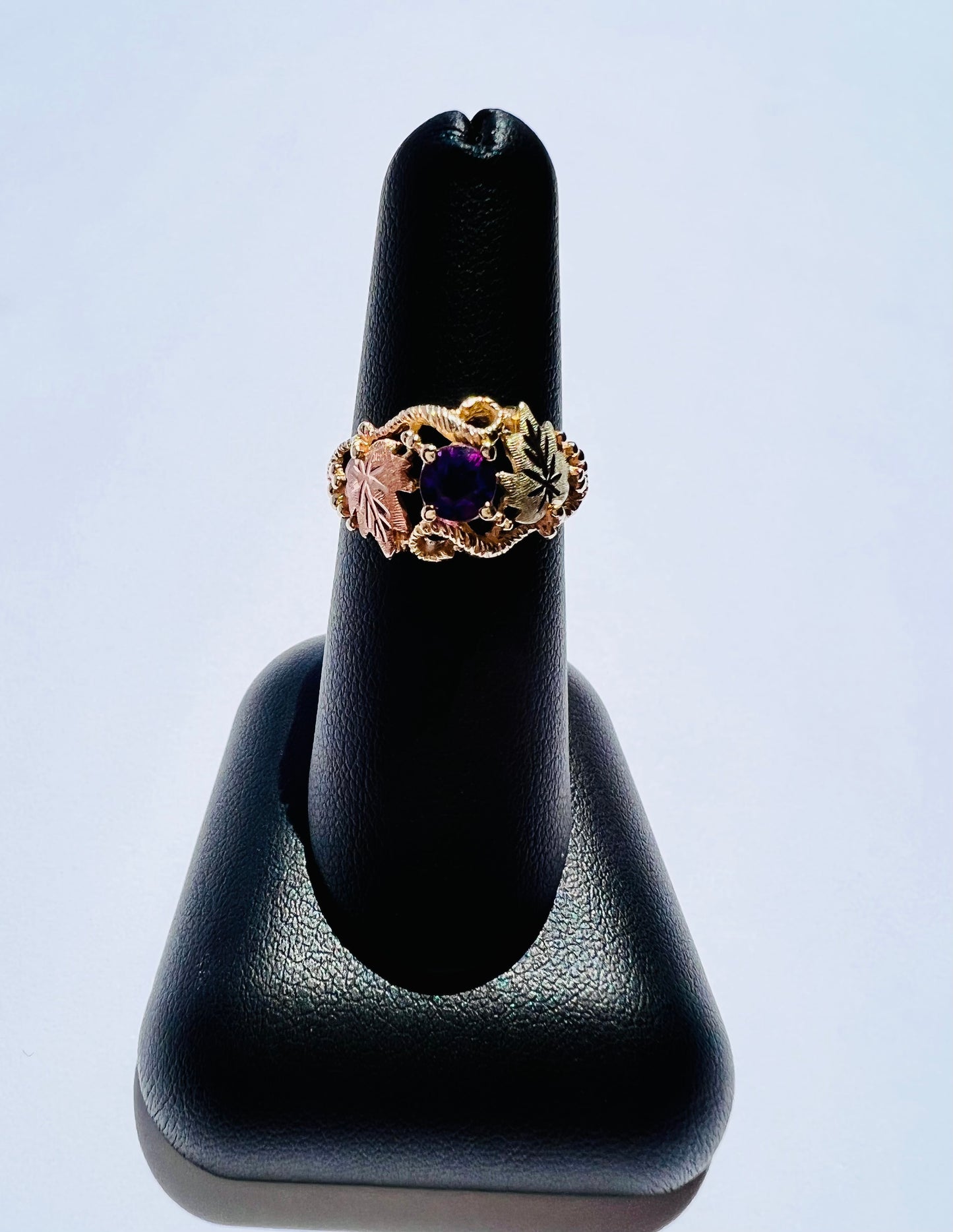 10K Tricolor Amethyst Nature Ring